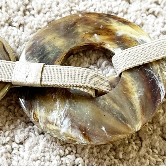 Natural Horn? Disc Round Toggle Closure Womens Belt S/M Tan Stretch Vintage - Picture 6 of 6